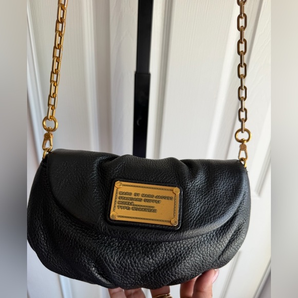 Marc By Marc Jacobs Black Leather 
Clutch/Purse - Picture 4 of 10